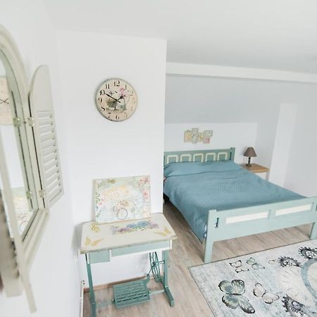 Vila Chic M Hotel Моечу де Жос Екстериор снимка