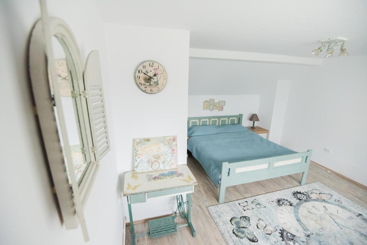 Vila Chic M Hotel Моечу де Жос Екстериор снимка