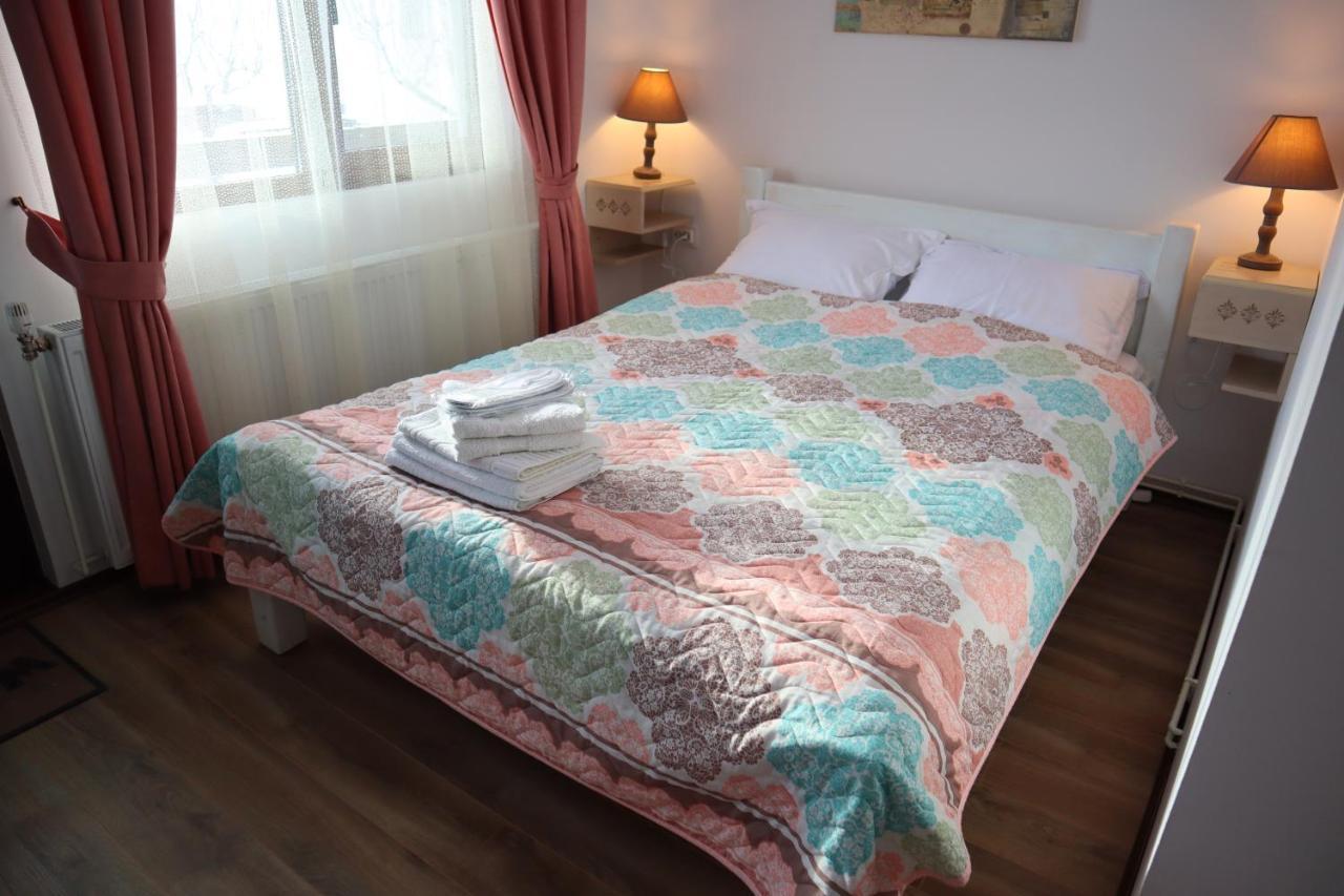 Vila Chic M Hotel Моечу де Жос Екстериор снимка