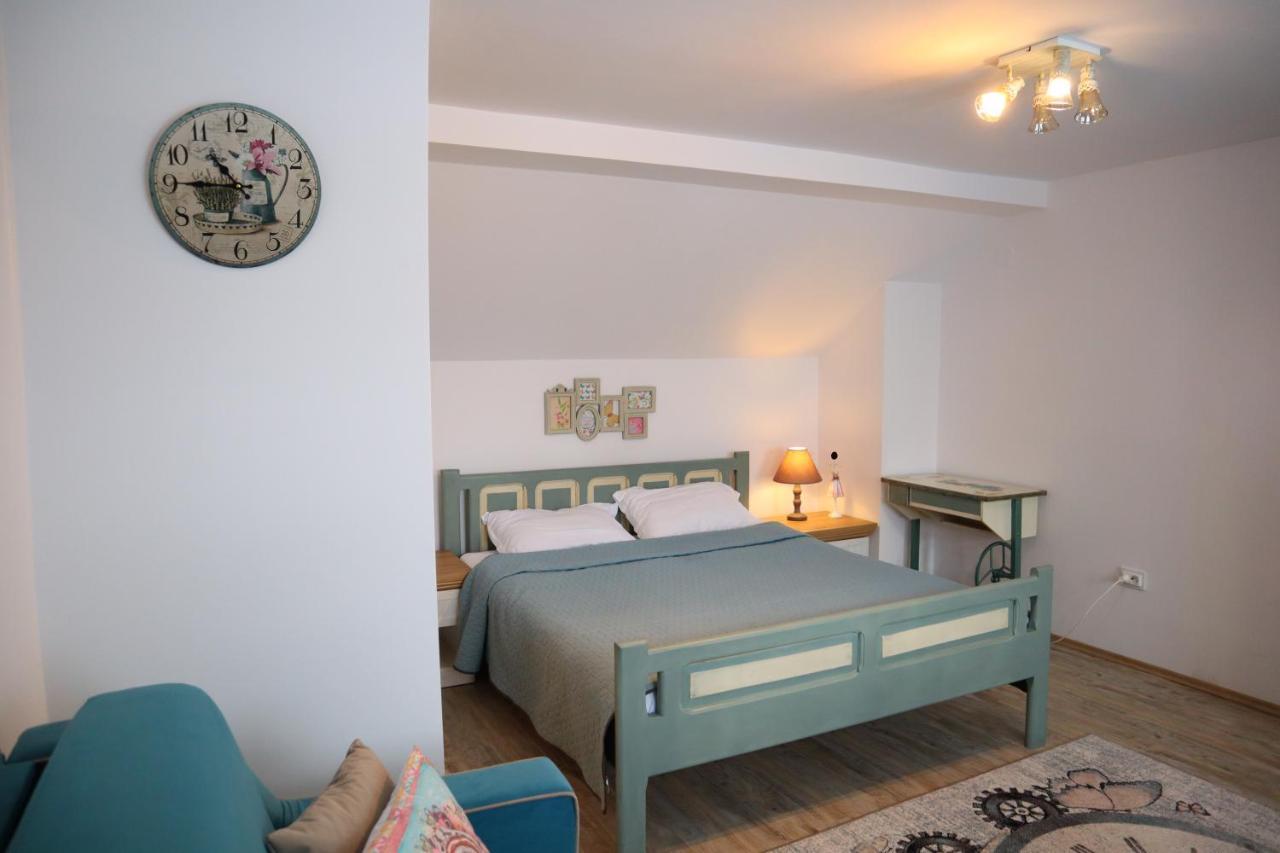 Vila Chic M Hotel Моечу де Жос Екстериор снимка