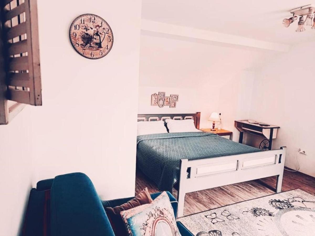 Vila Chic M Hotel Моечу де Жос Екстериор снимка